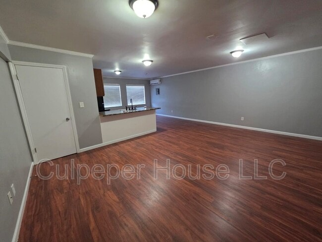 Photo - 2854 W Sylvania Ave Unit 8