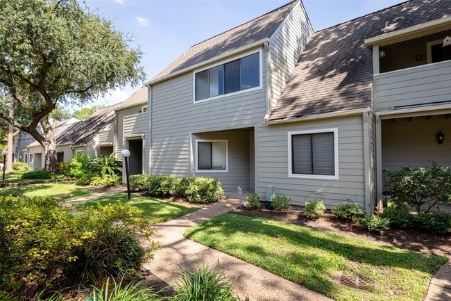 Photo - 2329 Briarwest Blvd