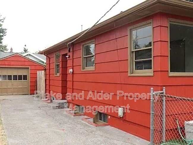 Photo - 6410 NE 33rd Ave