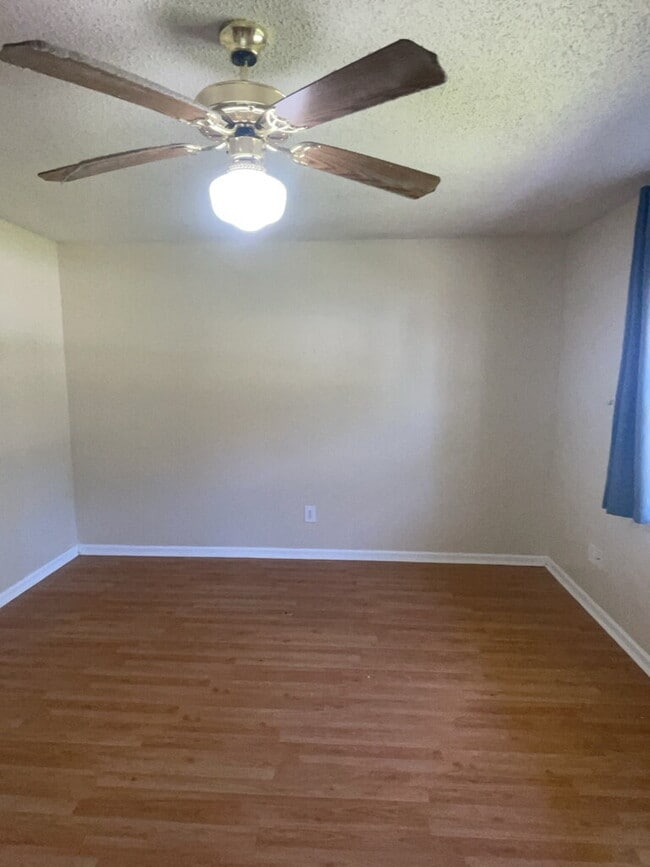 Photo - Charming 3 Bedroom 2 Bath Home
628 S. Hampton Dr.