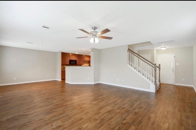 Photo - 3134 Ribbon Creek Way