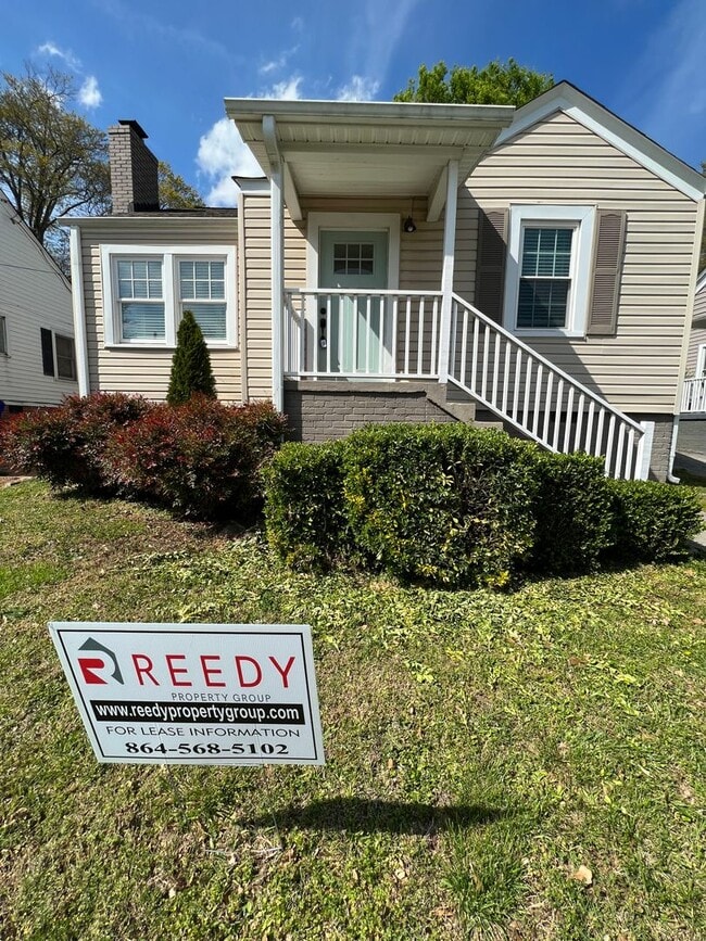 2 Bedroom 1 Bath Single Family Home - 2 Bedroom 1 Bath Single Family Home