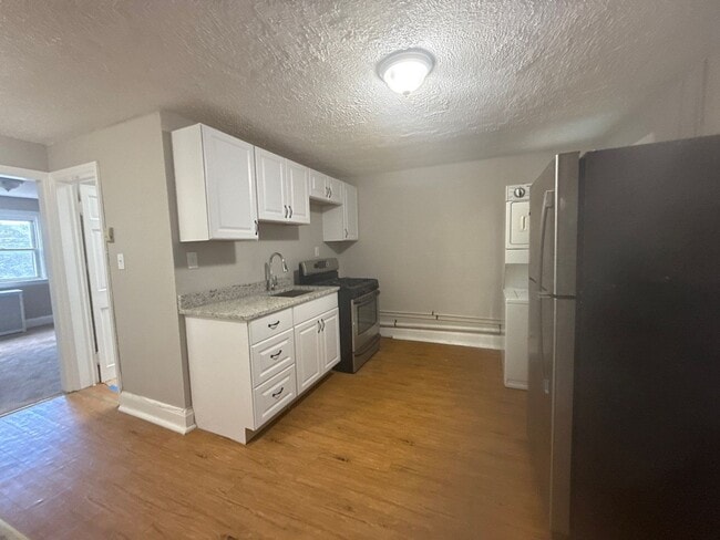 Photo - 104 Willow Spring Rd Unit 2