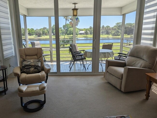 Photo - 804 Cypress Blvd Unidad 208