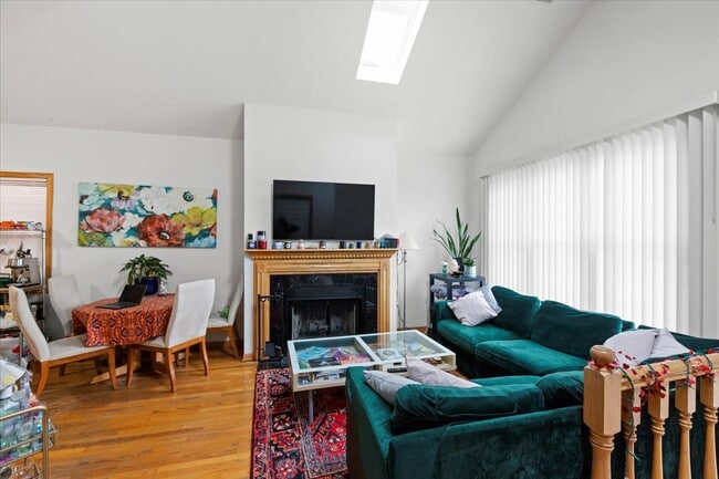 Photo - 1503 W Cortez St Unidad 3