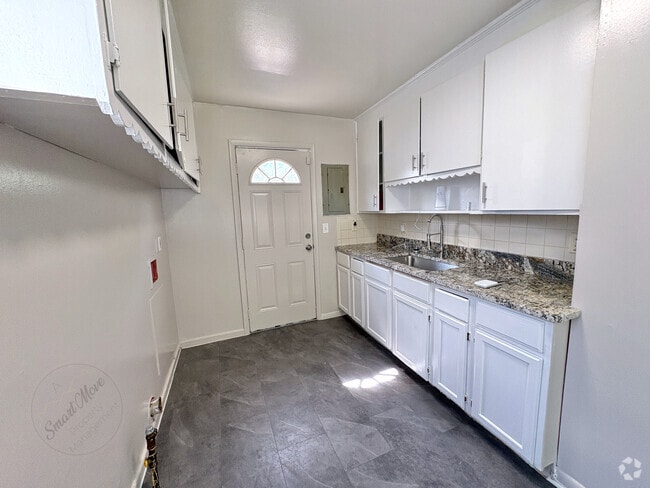 Building Photo - 20845 Atlantic Ave Rental