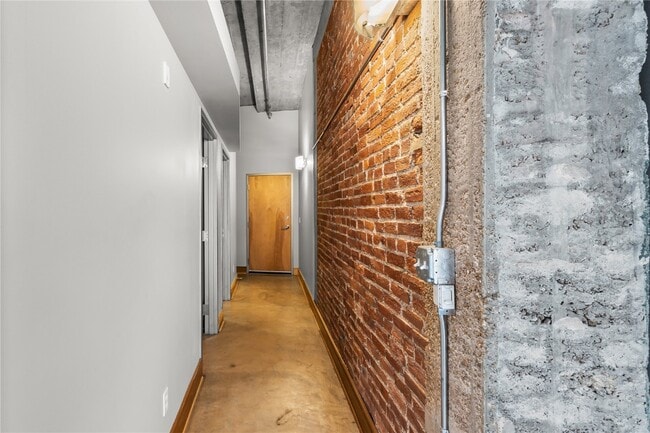 Photo - 2201 Locust St Unidad 301