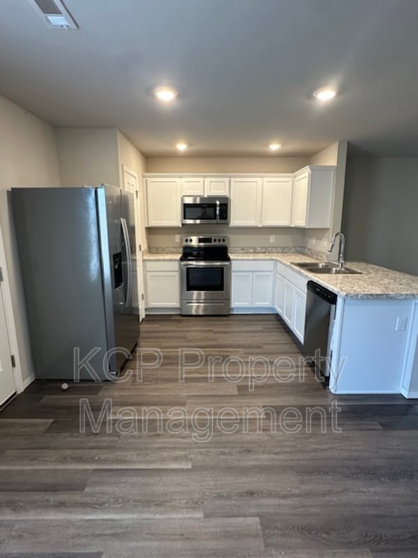 Photo - 10620 Pine Wy