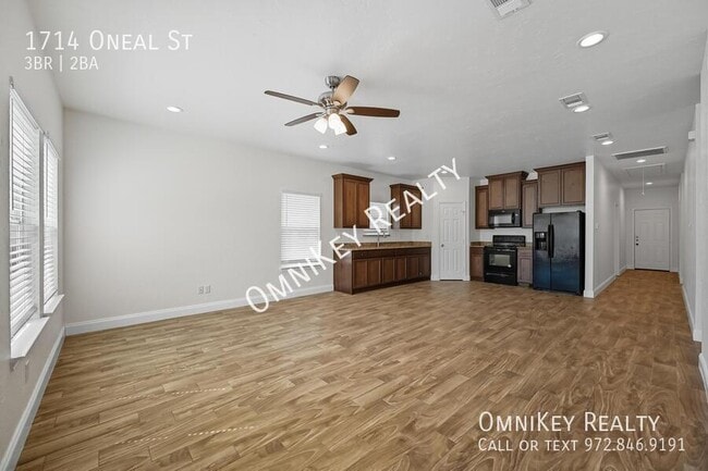 Photo - 1714 Oneal St Casa