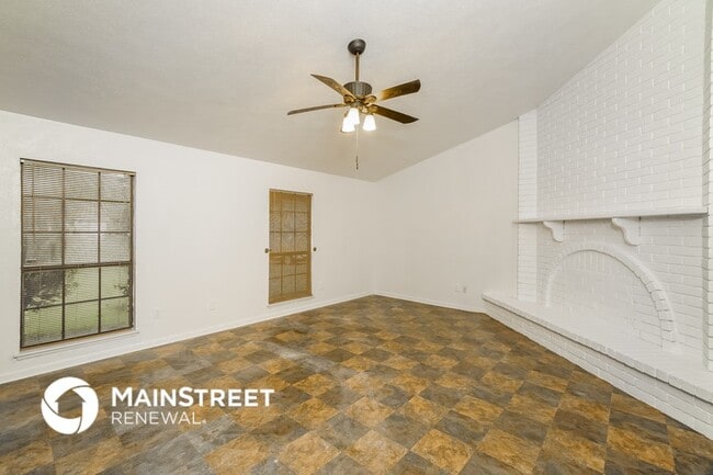 Photo - 2850 Canary Ln