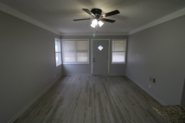 Photo - 25866 Rosenbusch Blvd