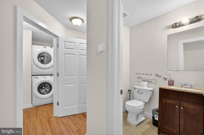 Photo - 602 N 43rd St