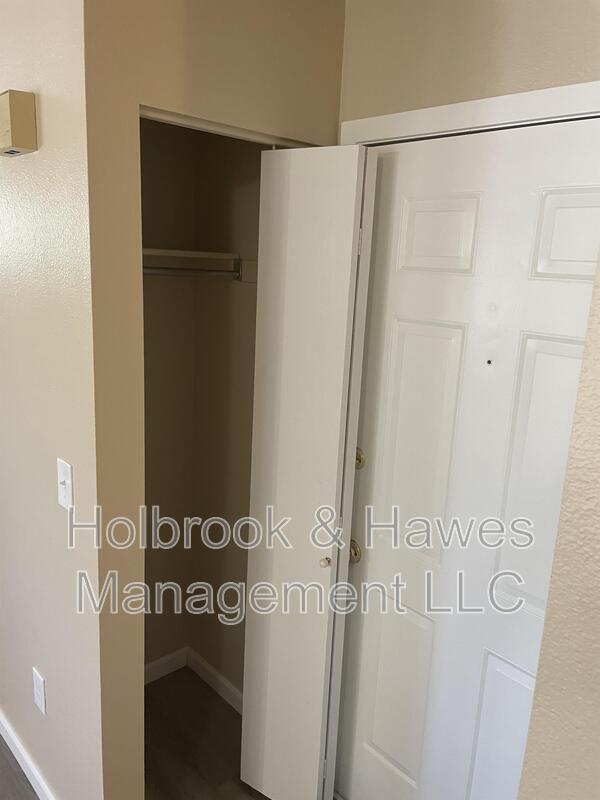 Photo - 4501 Boardwalk Dr Unit L - L-3