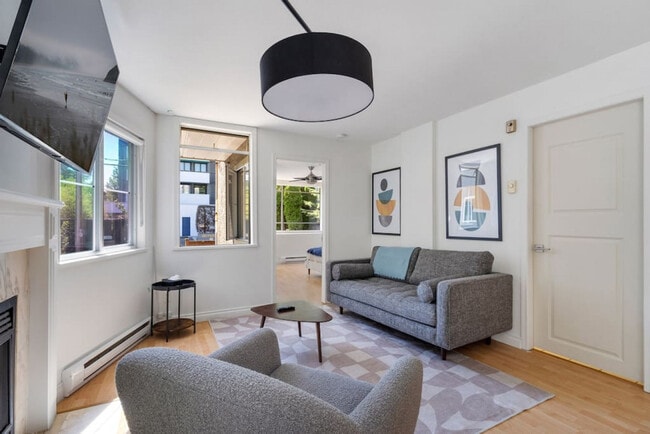 Photo - 1126 W 11th Ave Unit ID1051821P