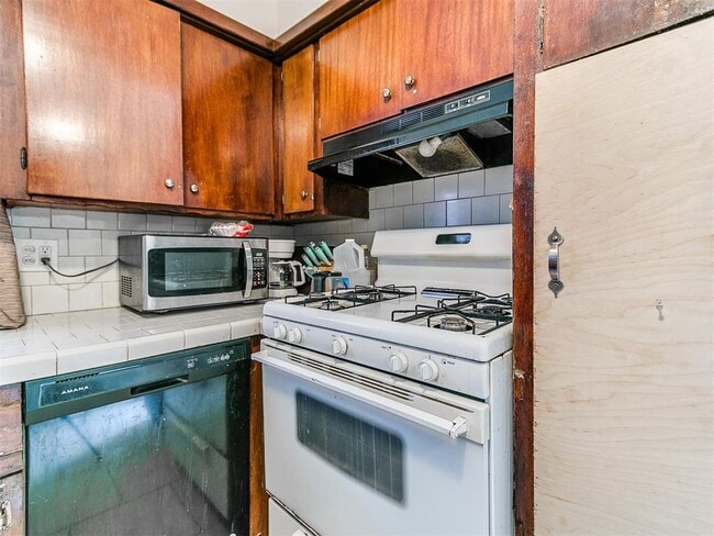 Photo - 213 NW 82nd St