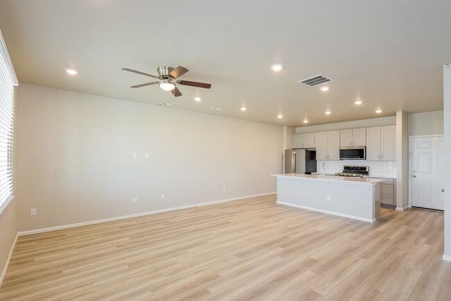 Photo - 13959 Vispo Wy