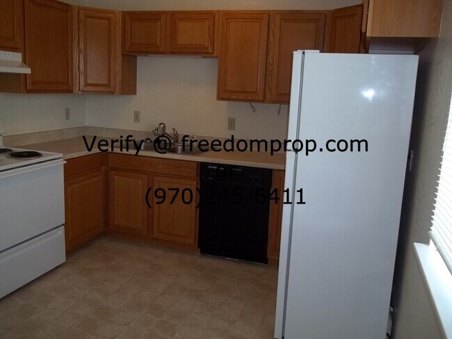 1625 White Ave Unit D