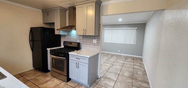 Photo - 845 Apgar St Unit B