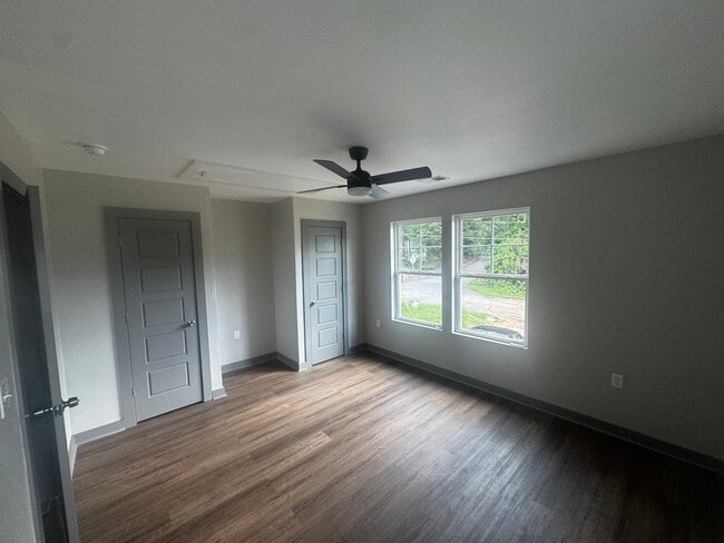 Photo - 18 Ladson St