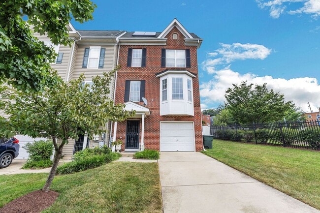 Building Photo - Charming 3BR House with bonus room in Wash...