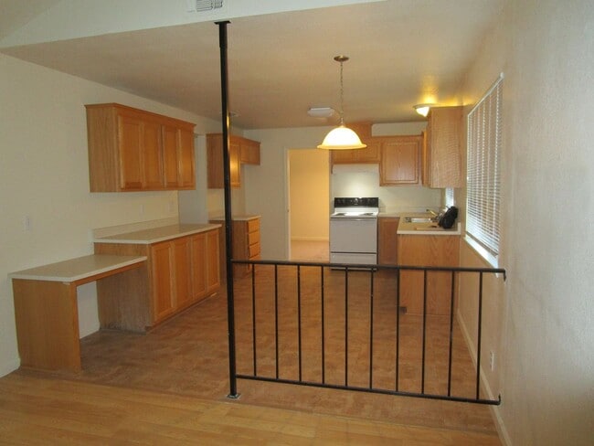 Photo - 833 Scoter Way