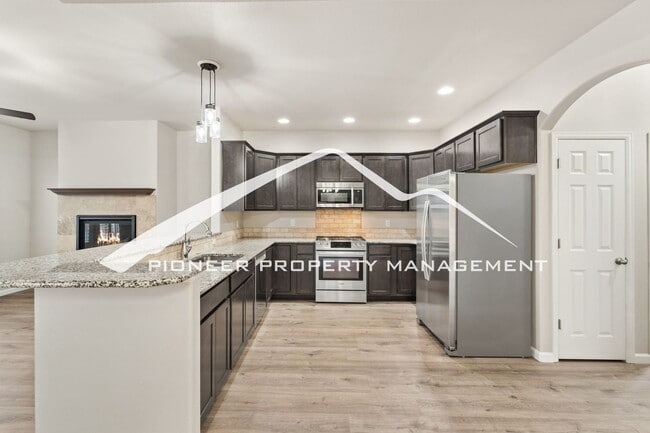 295 Eclipse Dr