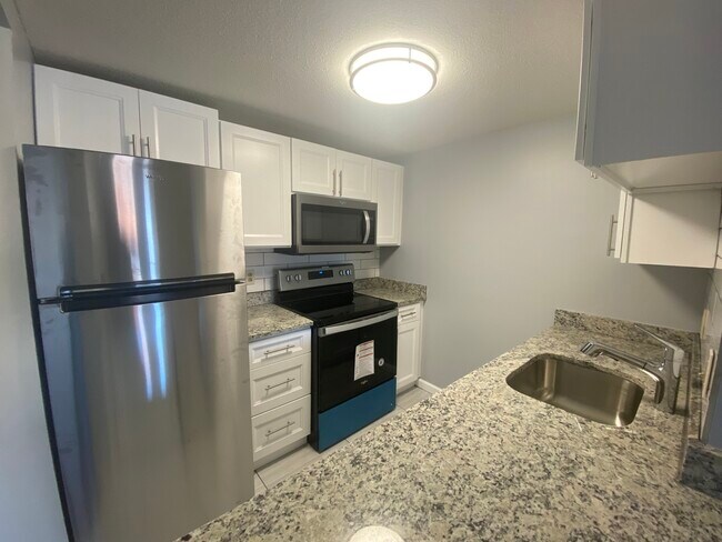 Photo - 104 Peterborough St Condo Unit #3B