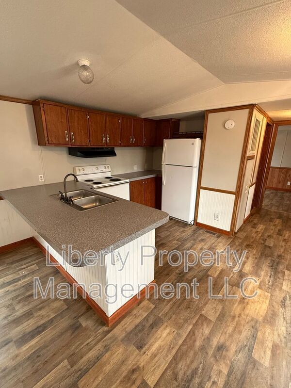 Photo - 29 Hillside Ln