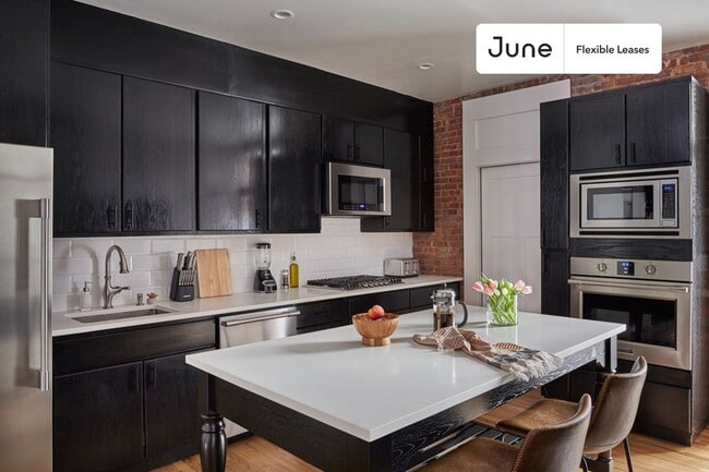 Photo - Modern ROOM at The Hamilton House Unit 4