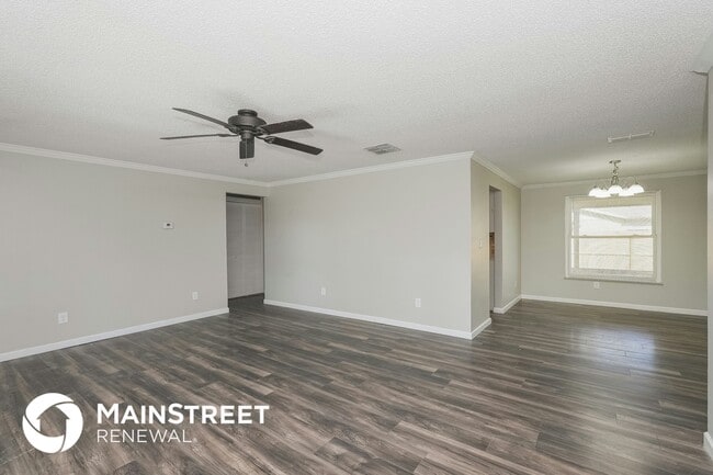 Photo - 7829 Glencoe Dr