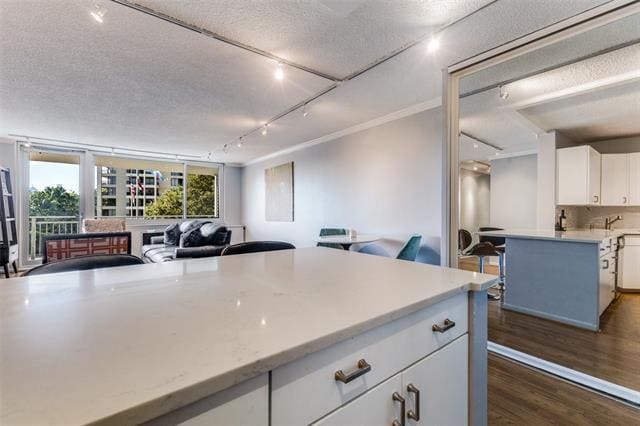 Photo - 3883 Turtle Creek Blvd Unit 306