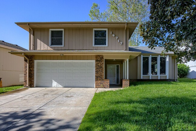 Spacious 4 Bedroom With 5th Non-Conforming... - Spacious 4 Bedroom With 5th Non-Conforming... House