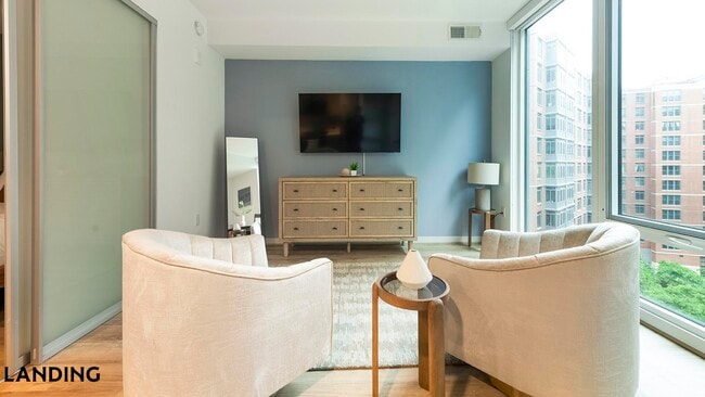 853 New Jersey Ave SE Unit 563