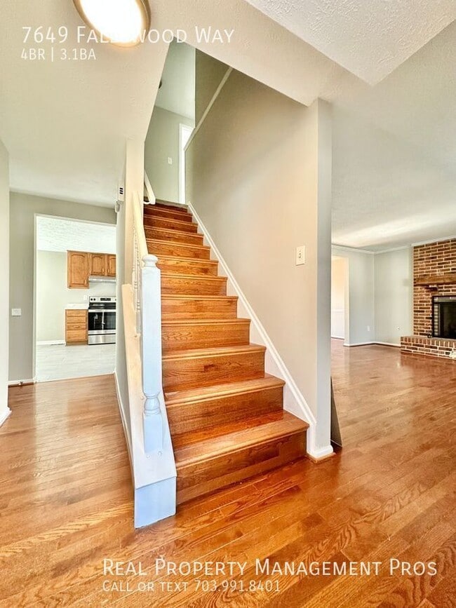 Photo - 7649 Fallswood Way