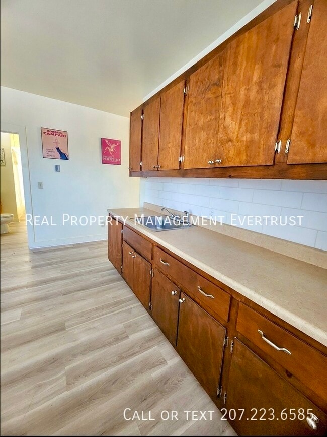 Photo - 53 Wood St Unit 6