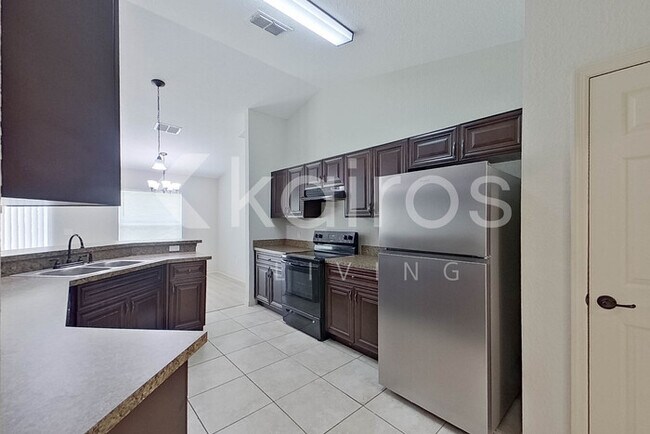 3432 SW 165th Loop