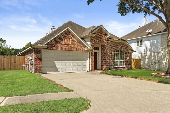 Photo - 511 Plantain Ln