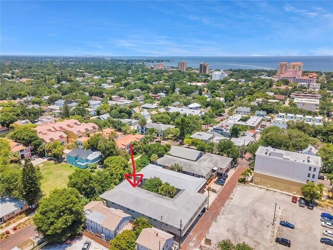 Building Photo - 224 6th Ave N Unit 13