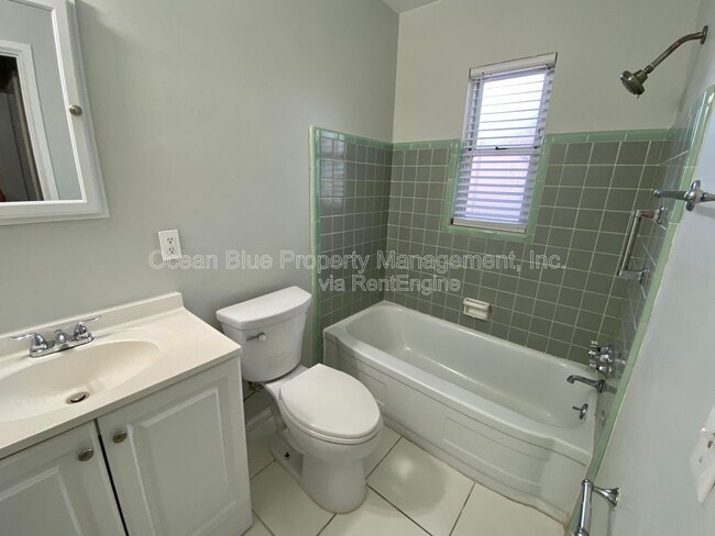 Photo - 740 52nd Ave N