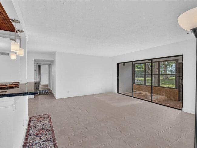 Photo - 524 Osprey Dr Unit 11b