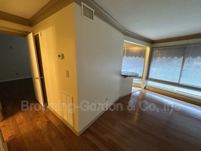 Photo - 201 Acklen Park Dr Unit #17