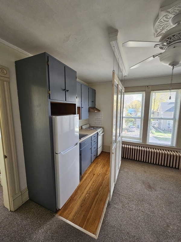 Photo - 305 N Lawe St