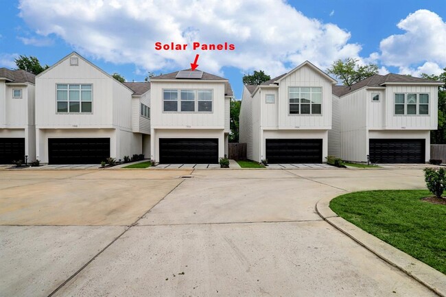 Photo - 1906 Hollister Spruce Ln Casa