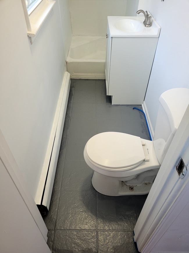 Photo - 315 Julian St Unit 2