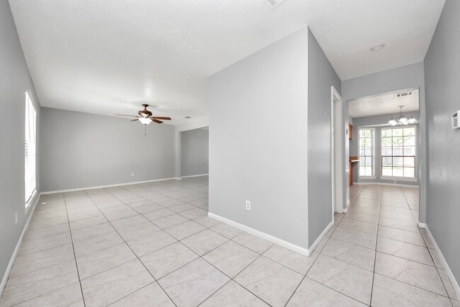 Photo - 16006 Autumn Falls Ln