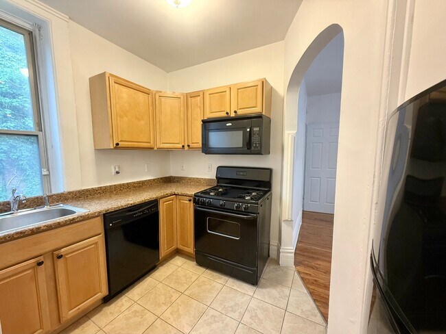 Photo - 143 2nd Ave Unidad 1F