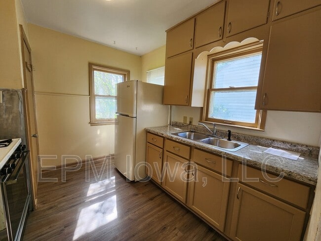 Photo - 615 Kirkwood Ave