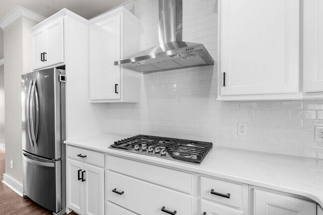 Photo - 2724 Grand Union Way