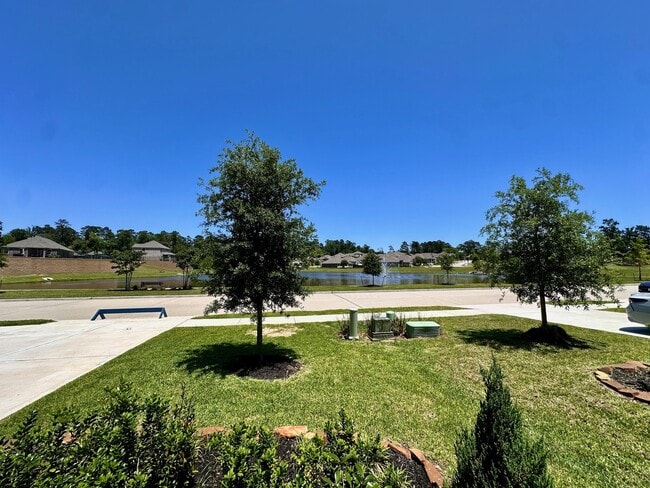 Building Photo - 6151 White Spruce Dr Rental