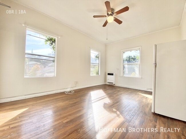 Photo - 836 Sanborn Ave Unidad 322